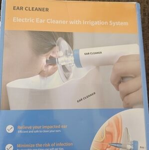 Electric Ear Cleaner with Irrigation System. Brand New Still In Plastic